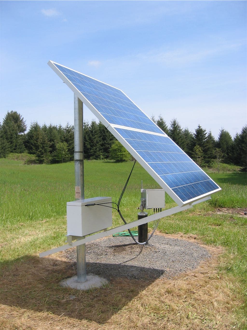 Customer Installation - Solar Powered Well Pump Installation